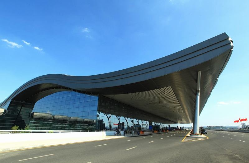 貴陽(yáng)龍洞堡機場(chǎng).jpg